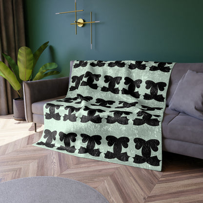 Iconic Swiss© The Iconic Collection© Luxturnal© Zealand Super Chic Soft Premium Crushed Velvet Blanket In Mint Valor